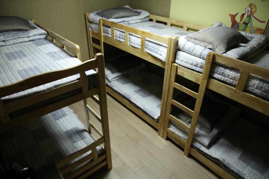 Moiri Guesthouse ยอซู ภายนอก รูปภาพ
