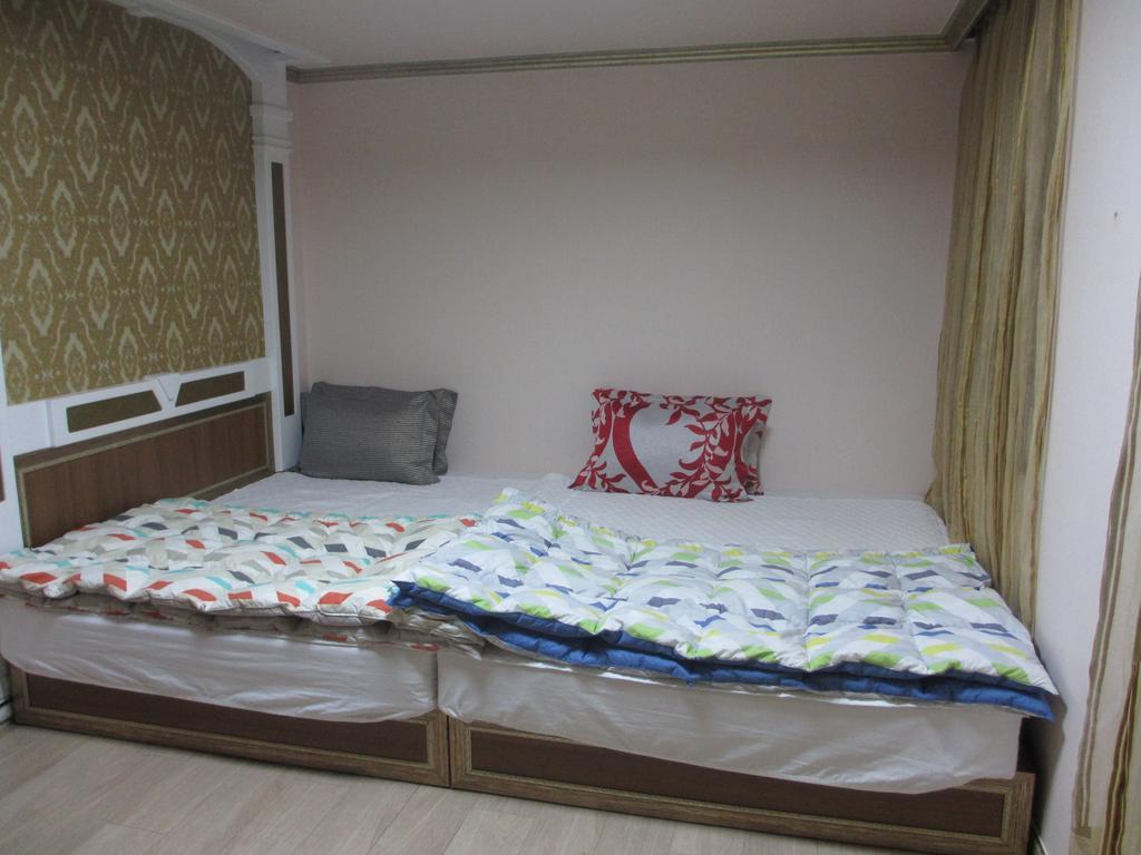 Moiri Guesthouse ยอซู ภายนอก รูปภาพ