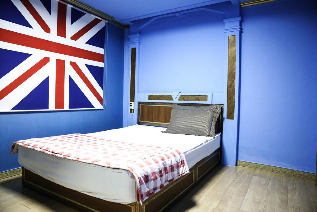Moiri Guesthouse ยอซู ภายนอก รูปภาพ