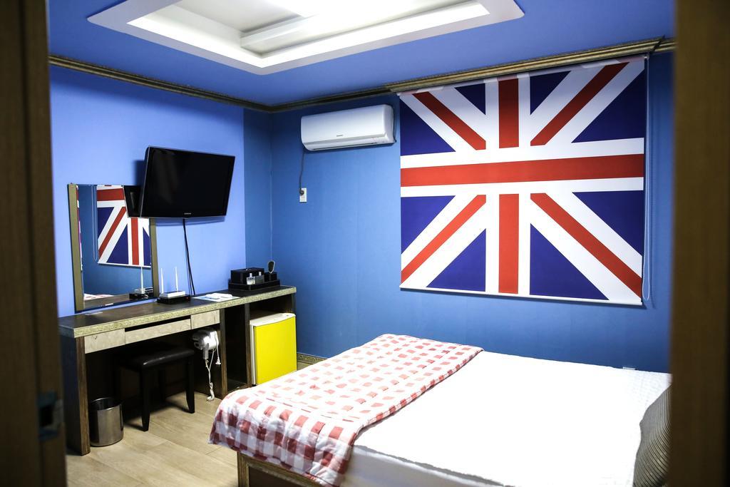 Moiri Guesthouse ยอซู ภายนอก รูปภาพ
